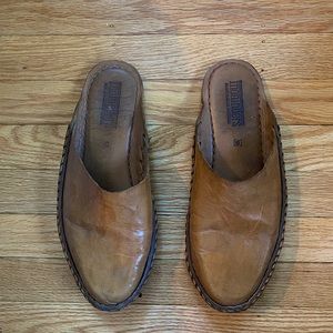 Mohinders | Solid Slide / Oiled Leather sz 9 / 40